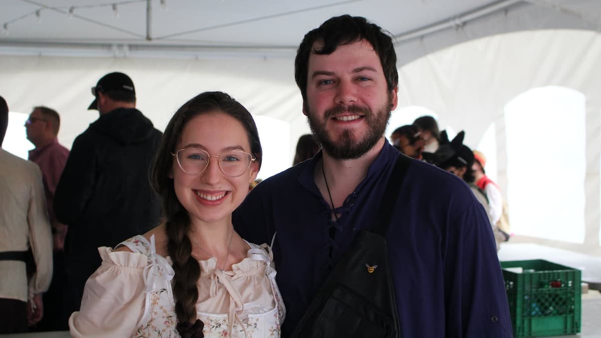 Big markup on N.S. mead for N.B. Renaissance fair highlights trade barriers