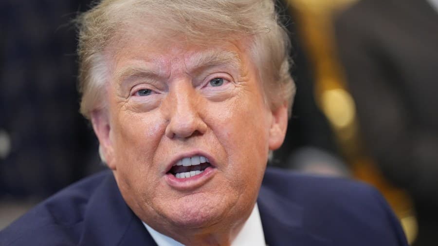 Trump banning Canada's dairy products, motorcycles and many alcoholic beverages