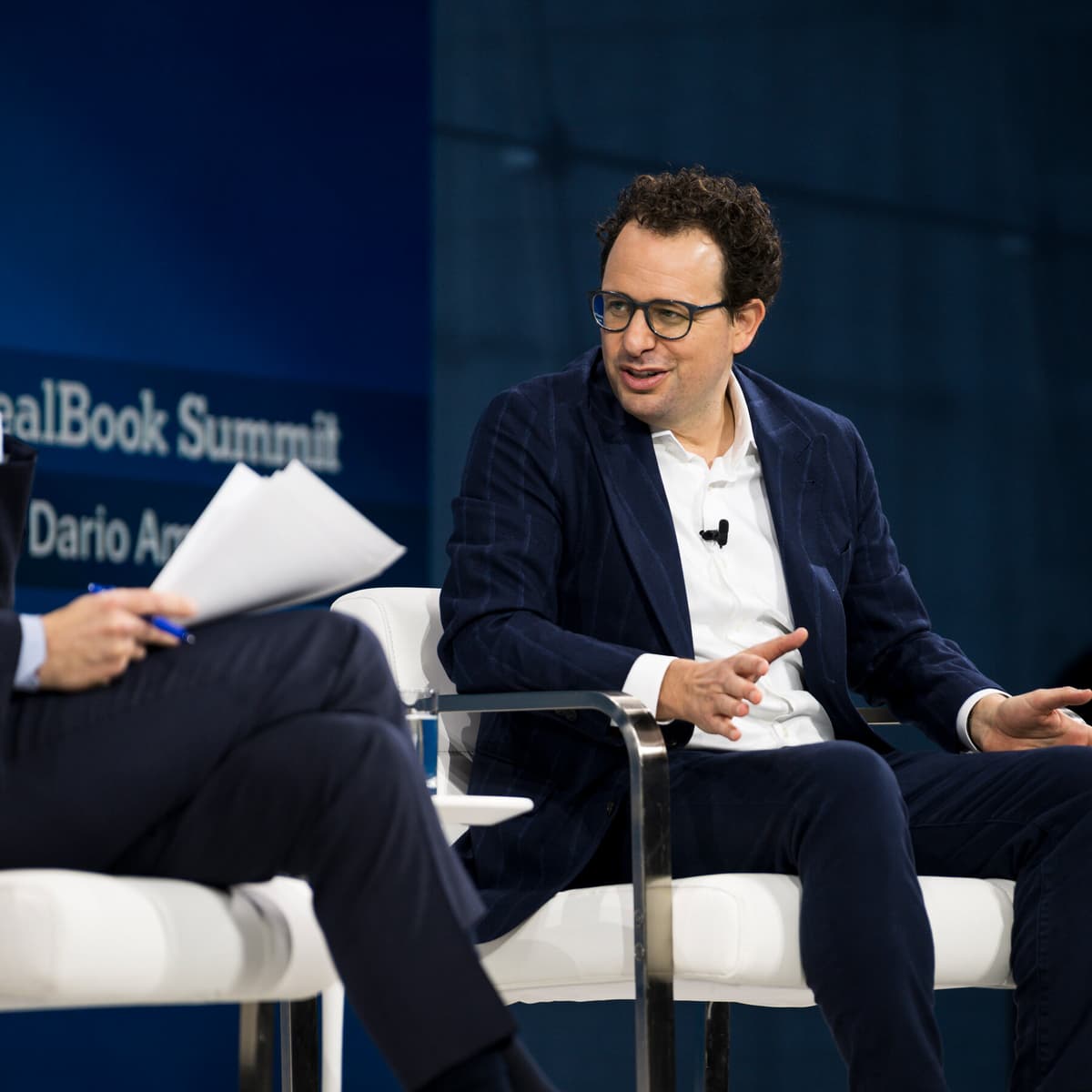 The A.I. Slowdown Debate Goes Global