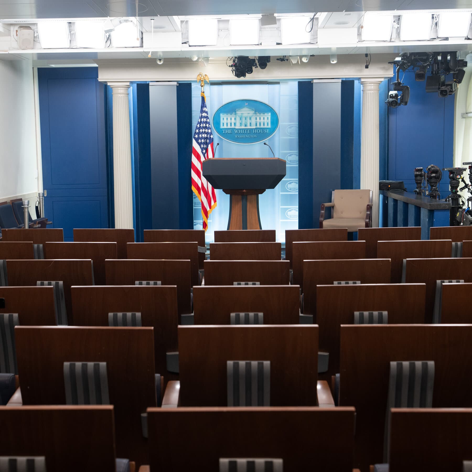 White House Defends Trump’s Ban on CNN, MS NOW and Politico in Court Filing