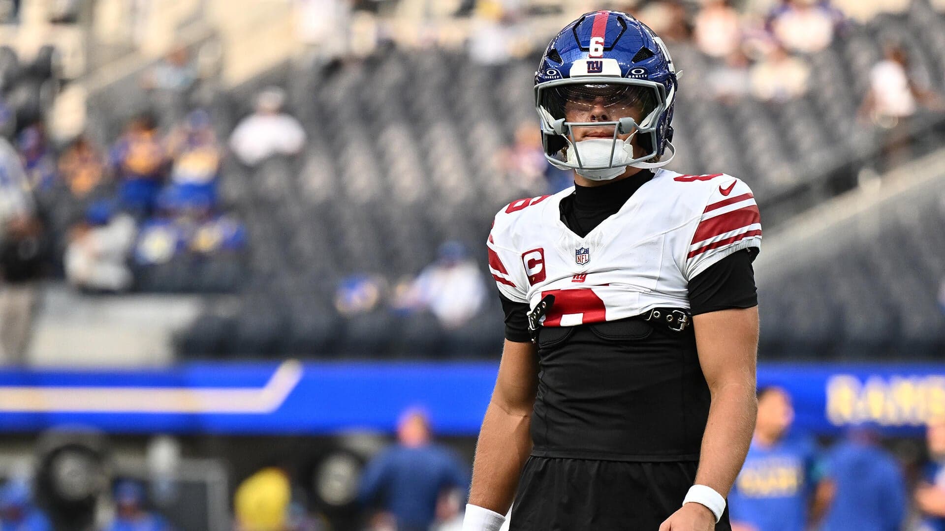 Giants' Jaxson Dart feared to have sprained MCL in Week 2 loss to Rams, per report