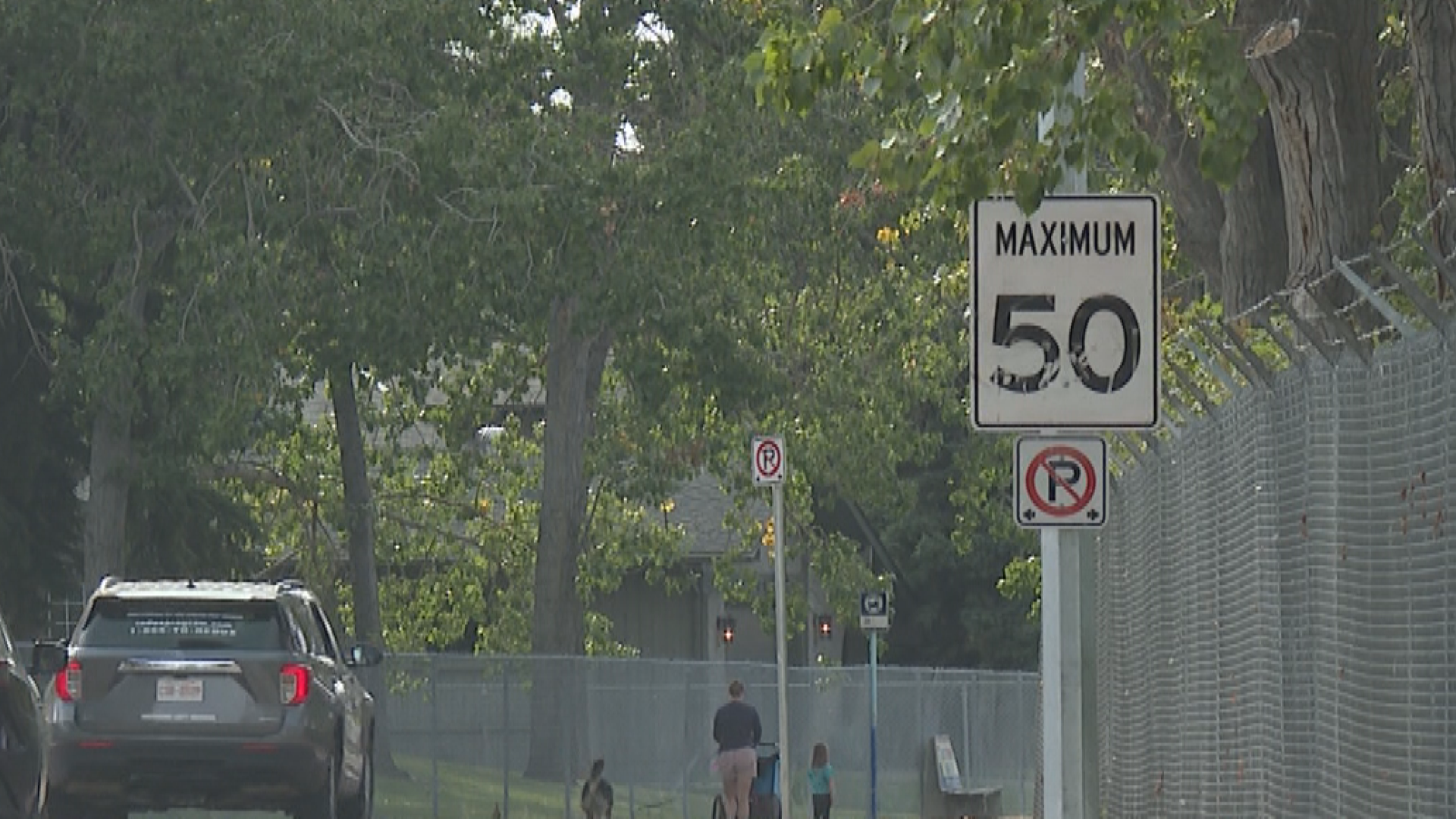 Drivers will soon see speed limits drop in communities across Calgary