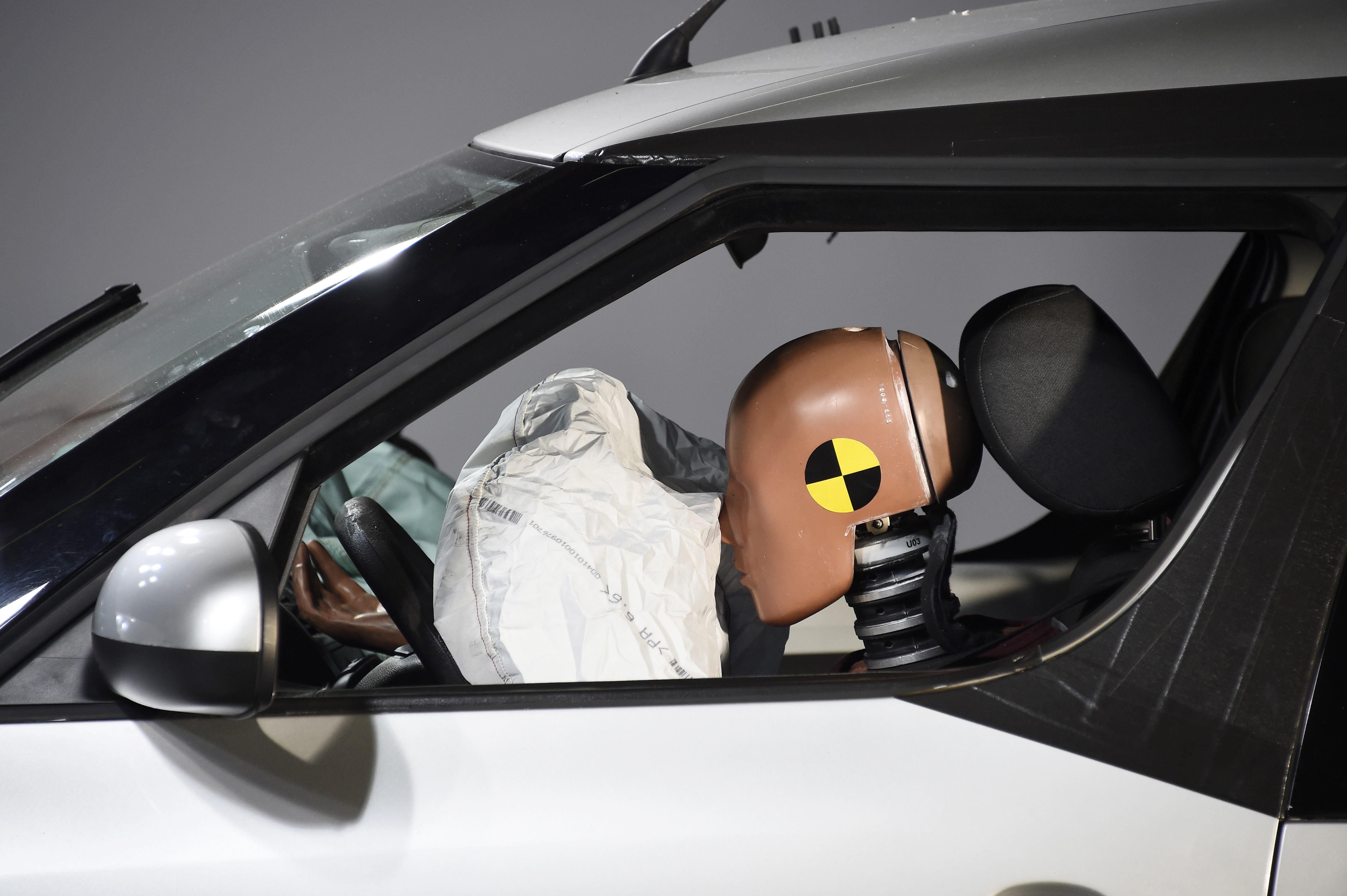 eBay bans airbag sales as concerns about faulty or counterfeit parts rise